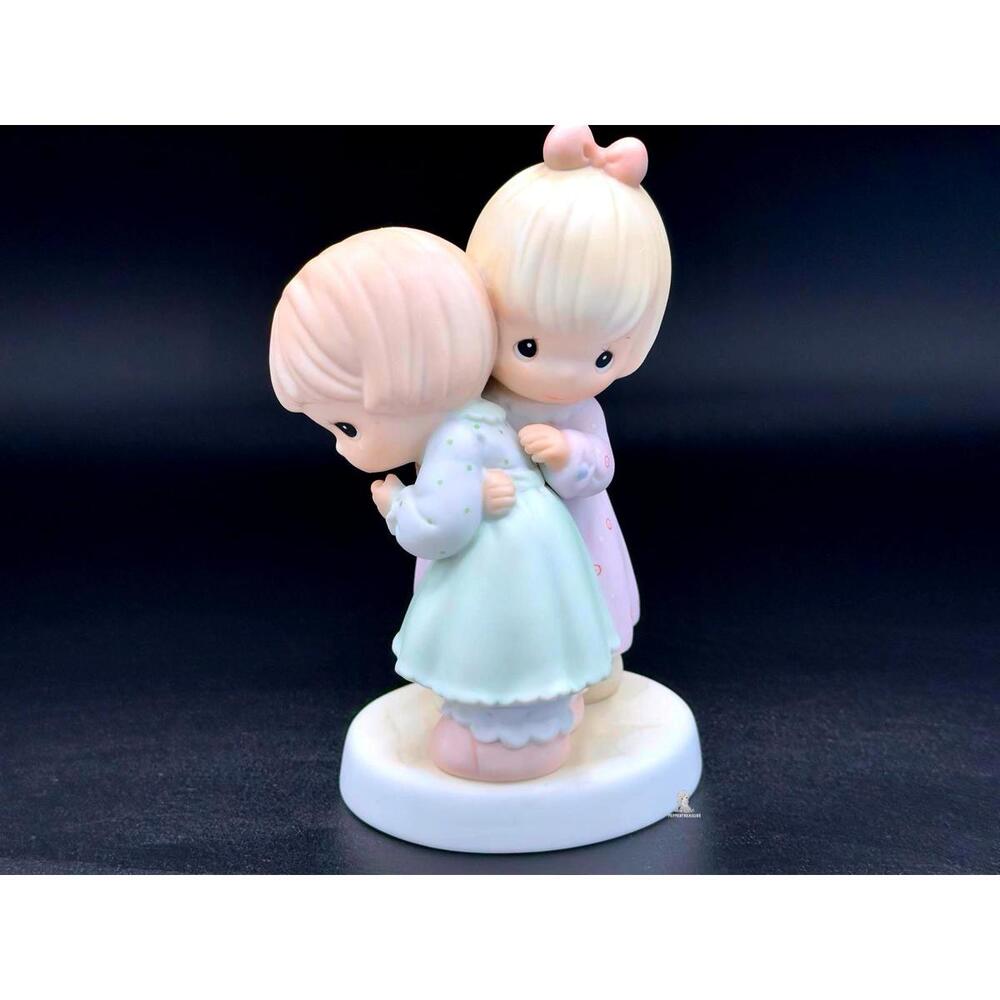Precious Moments Vintage Figurine Two Girls Hugging Christmas Collectible